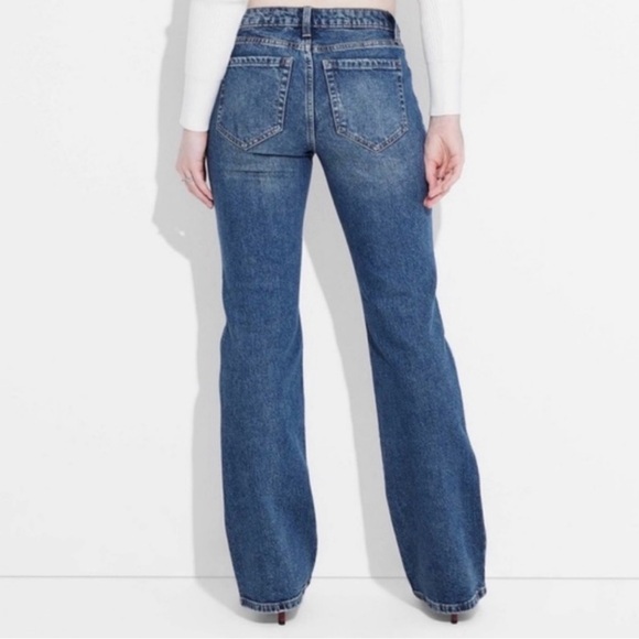 NWT Wild Fable Easy Rigid Low-Rise Bootcut Medium Wash Size 4 - Picture 2 of 12